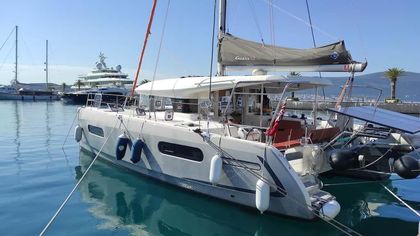 39' Excess 2020 Yacht For Sale